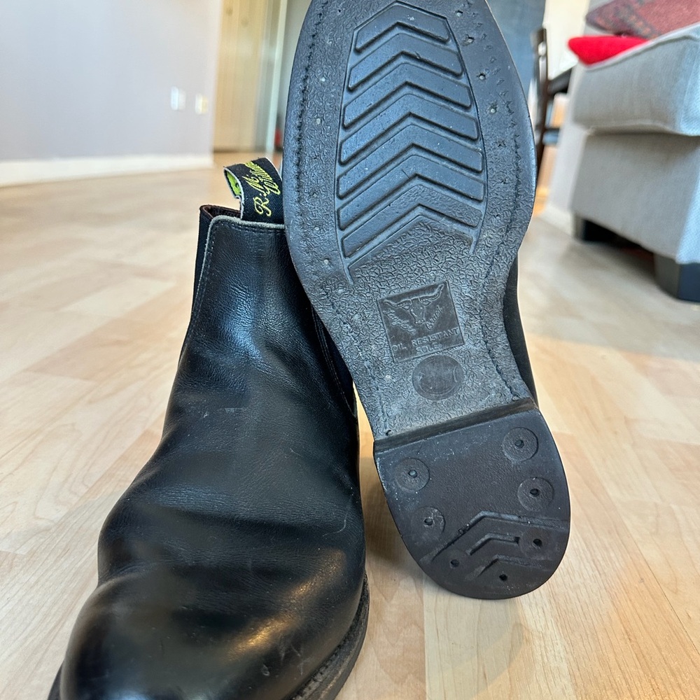 R.M. Williams Dark Leather Men's Chelsea Boots - Picture 5 of 5